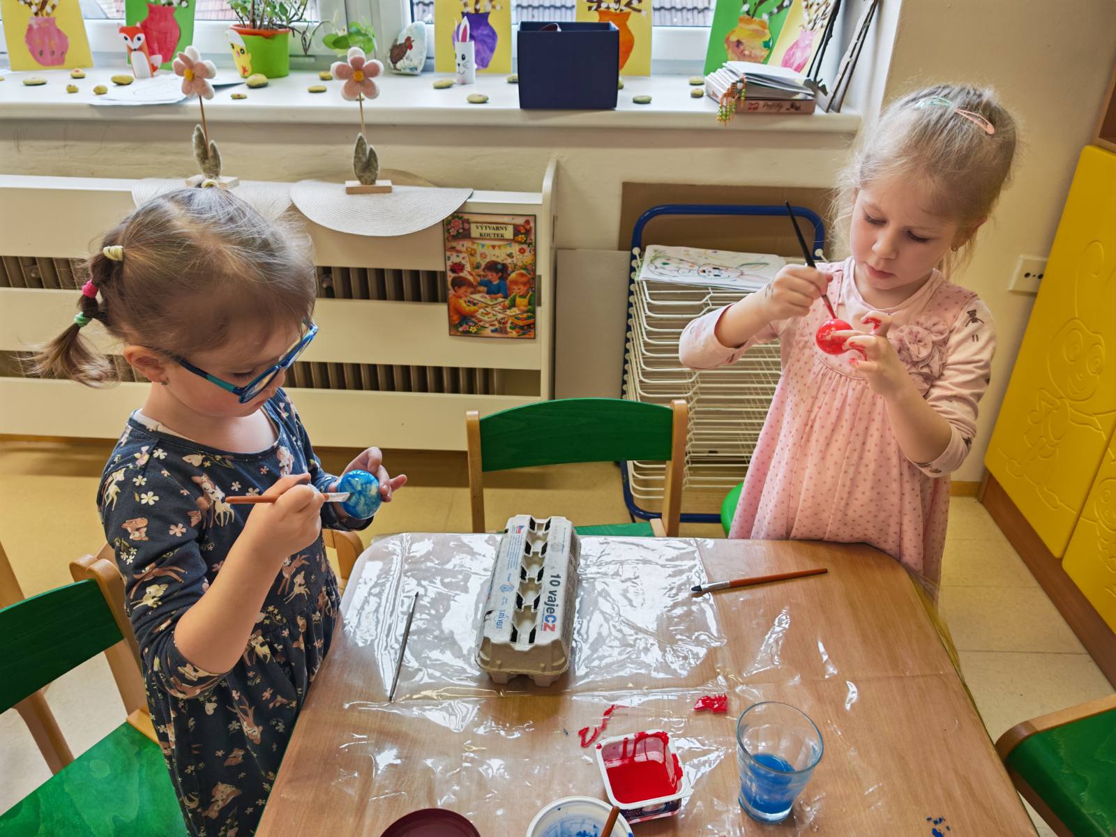 Tvoreni-velikonocnich-vajicek-1 Tvoreni-velikonocnich-vajicek-1