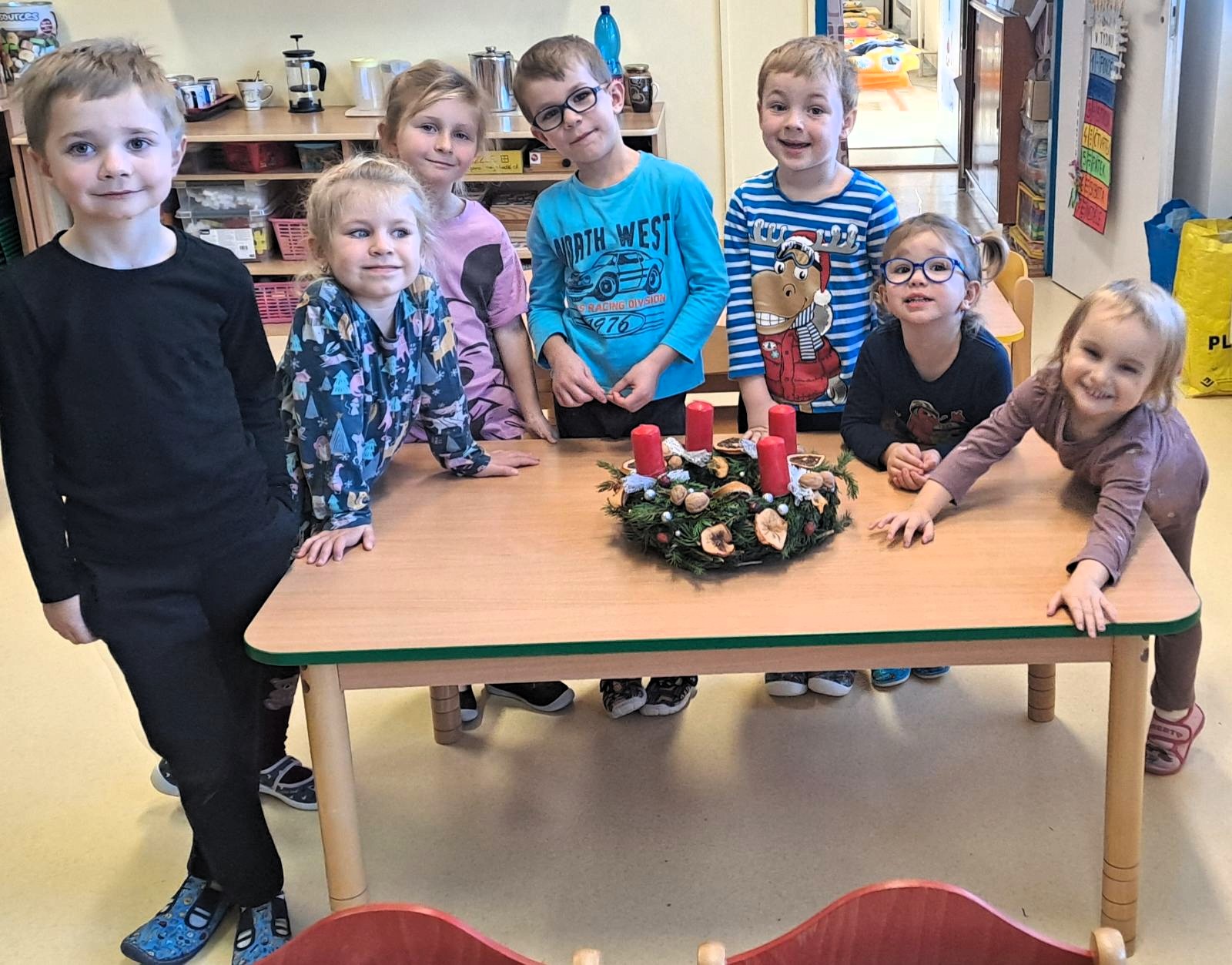 Vyrabime-adventni-venec-7- Vyrabime-adventni-venec-7-